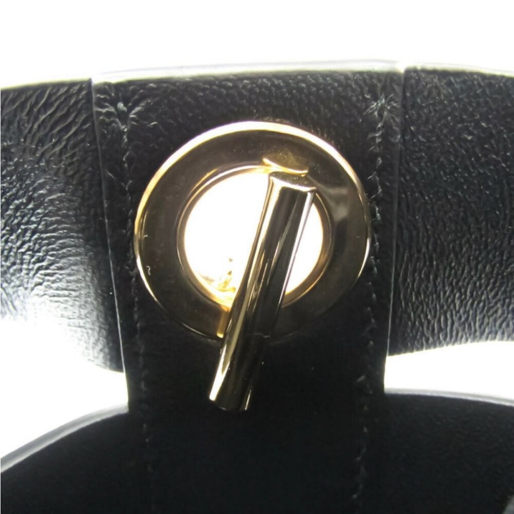 Salvatore Ferragamo: Includes dust bag, box and receipt. Used very few times. - Picture 5 of 6